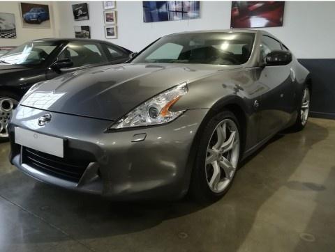 nissan-370Z-coupé-2-portes-2012