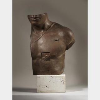 Igor MITORAJ (1944-2014) - Aescelpios - Sculpture en bronze à patine marron