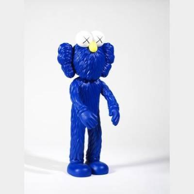KAWS (1974) - BFF (Blue), 2017 - Figurine en vinyle peint