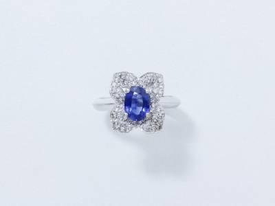 Bague fleur saphir et diamants