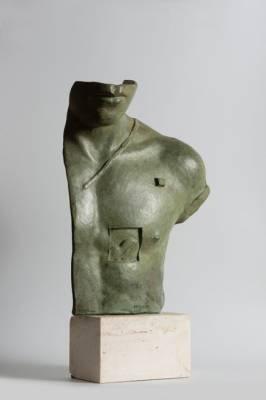 igor-mitoraj-sculpture-aesclepios