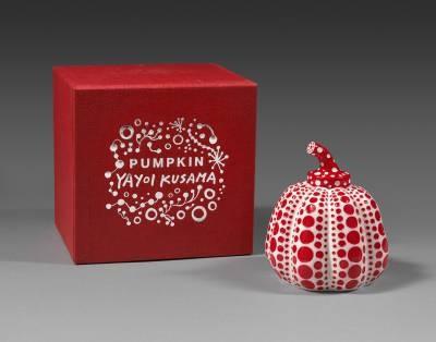 yayoi-kusama-red-pumpkin